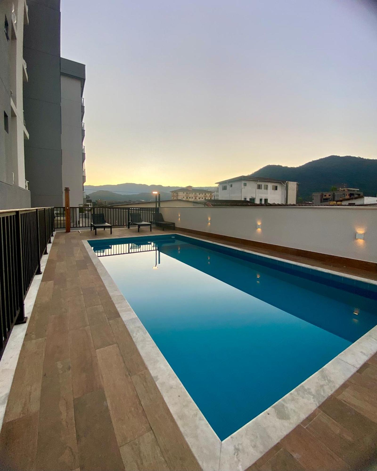 Ap No Centro Piscina E Churras Убатуба Екстер'єр фото